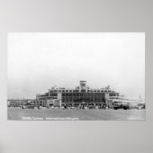 Außenansicht des Flughafens Seattle-Tacoma Poster (Vorne)