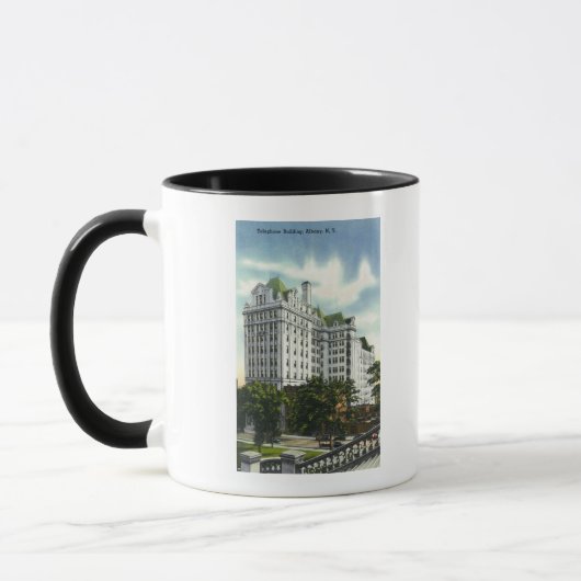 Außenansicht des Gebäude Nr. 2 Tasse (Links)