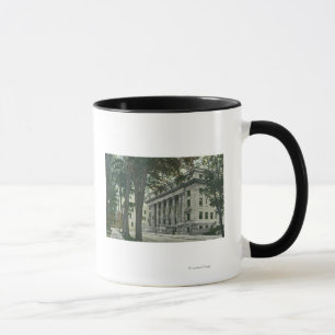 Außenansicht des Landkreis-Gerichtsgebäudes Tasse