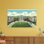 Außenansicht des Museums der bildenden Künste # 2 Leinwanddruck (Insitu (Wohnzimmer))