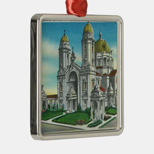 Außenansicht des Schreins unserer Dame von Silbernes Ornament (Rechts)