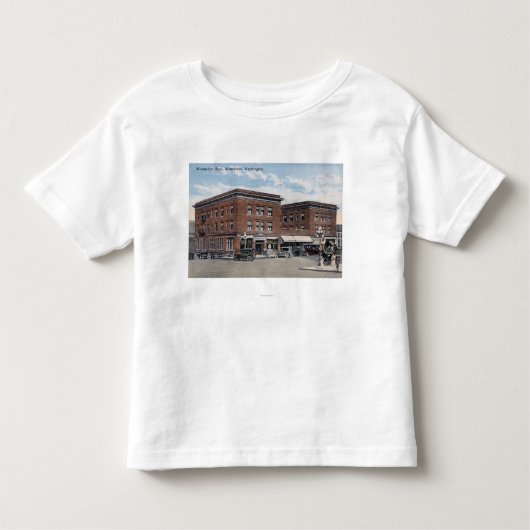Außenansicht des Wenatchee Hotels Kleinkind T-shirt (Vorderseite)