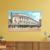 Außenansicht Eastman Theater & Schule of Eastman Leinwanddruck (Insitu (Wohnzimmer))