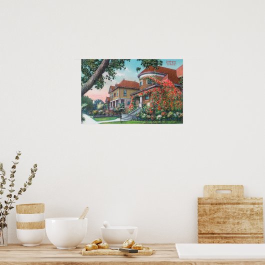 Außenansicht einer typischen Residenz Poster (Küche)