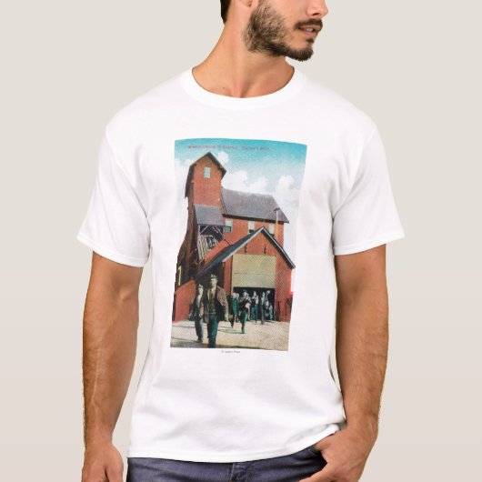 Außenansicht eines Bergwerkes, T-Shirt (Vorderseite)