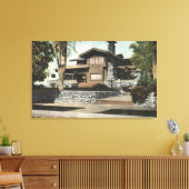 Außenansicht eines kalifornischen Bungalows Leinwanddruck (Insitu (Wohnzimmer))