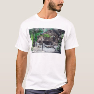Außenansicht eines Klotzes CabinCazadero, CA T-Shirt