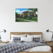 Außenansicht von Josselyn Hall, Vassar-Uni Leinwanddruck (Insitu (Schlafzimmer))