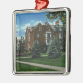 Außenansicht von Josselyn Hall, Vassar Uni Silbernes Ornament (Links)