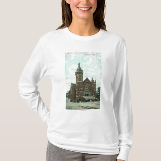 Außenansicht von St Mary Kathedrale T-Shirt (Vorderseite)