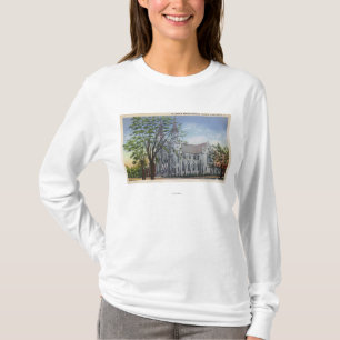 Außenansicht von St Mary Kirche T-Shirt