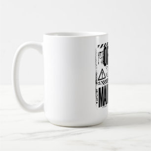 AUßER BETRIEB FÜR WARTUNG Brutalistische Typogra Kaffeetasse