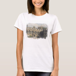 Äußeres von Erker-Uni, Illustration von ' T-Shirt