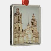 Äußeres von Mexiko- Citykathedrale Silbernes Ornament (Rechts)
