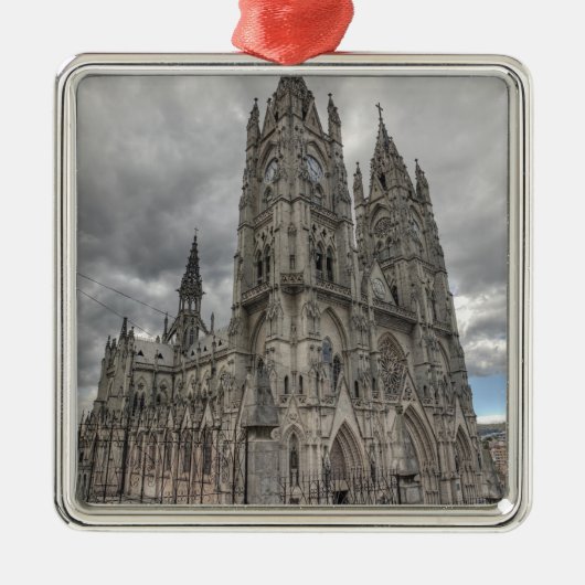 Außerhalb der Basilika in Quito, Ecuador Ornament Aus Metall (Vorne)