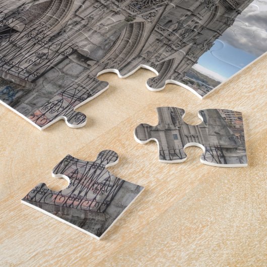 Außerhalb der Basilika in Quito, Ecuador Puzzle (Seite)