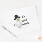 Außerhalb der Niedlichen Wintersaison ist es kalt Runder Aufkleber (Umschlag)