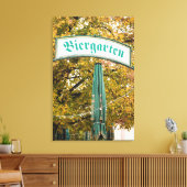 Außerhalb von Biergarten, Deutschland Leinwanddruck (Insitu (Wohnzimmer))