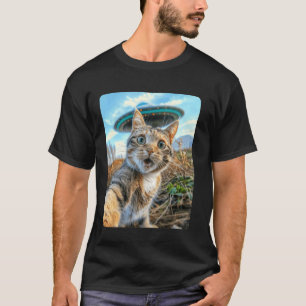 Außerirdische Begegnung Katze Selfie mit UFO T-Shirt