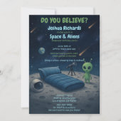 Außerirdischen der Kinderspielecke Sleepover Gebur Einladung (Vorderseite)