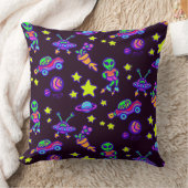 Außerirdischen und Sterne in der Außenraumdruckere Kissen (Decke)