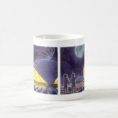 Außerirdischen zur Vintagen Science Fiction auf de Kaffeetasse (Mittel)
