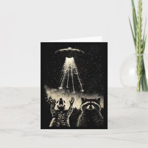 Außerirdischer UFO lustiger Waschbär Meme Vintage- Karte