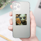 Außerirdisches Alien-Wesen mit Honigwabe Aufkleber (Telefon)