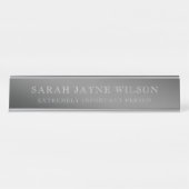 Äußerst wichtige Silver Desk Name Plate Schreibtischnamensplakette (Vorderseite )