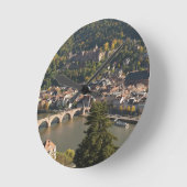 Aussicht auf Alte Brucke oder Alte Brücke Runde Wanduhr (Winkel)