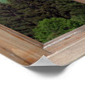 Aussicht auf das Bergtal von einem Fenster aus Poster (Ecke)