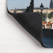 Aussicht auf das Schloss von der Karlsbrücke in Pr Mousepad (Ecke)