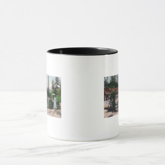 Aussicht auf das SchwimmbadAdams Springs, CA Tasse (Zentrum)