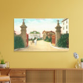 Aussicht auf den Eingang zur Terrasse von Presidio Leinwanddruck (Insitu (Wohnzimmer))