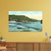 Aussicht auf den Fluss Chenango und den Damm Leinwanddruck (Insitu (Wohnzimmer))