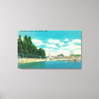Aussicht auf den Strand und den Hafen