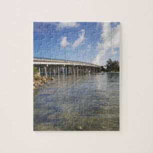 Aussicht auf die Fischer von einem Boot nahe einer Puzzle