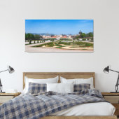 Aussicht auf die Gärten in der Nähe des Palastes L Leinwanddruck (Insitu (Schlafzimmer))