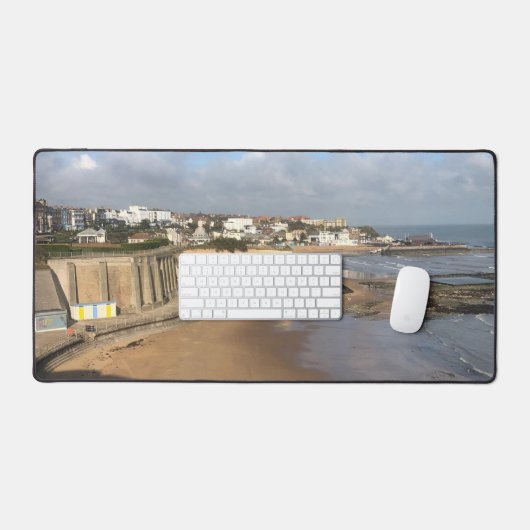Aussicht auf die Küste am Broadstairs, Thanet, in  Schreibtischunterlage (Tastatur & Maus)