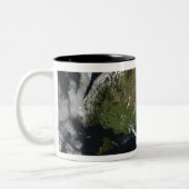 Aussicht auf die meisten südlichen Inseln Neuseela Zweifarbige Tasse (Links)