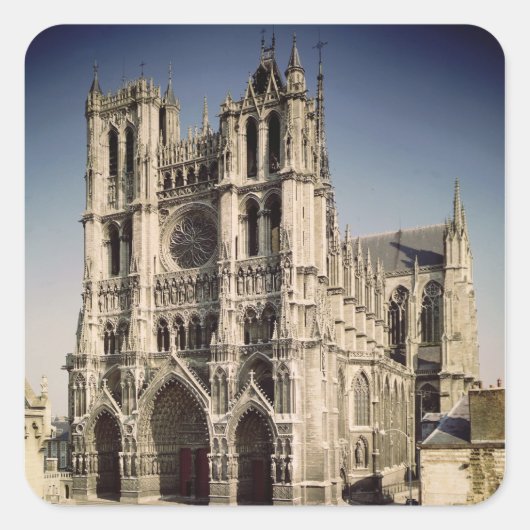 Aussicht auf die Westfassade, c.1220-70 Quadratischer Aufkleber (Vorderseite)