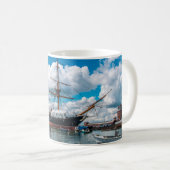 Aussicht auf eine Viktorianische Panzerfledermaus Kaffeetasse (VorderseiteRechts)