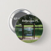 Aussicht auf einen kleinen See Button (Vorne & Hinten)