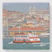 Aussicht auf Lissabon mit alter Fähre auf dem Flus Steinuntersetzer (Vorderseite)