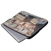 Aussicht auf Piazza Maggiore Platz und San Petr Laptopschutzhülle (Vorne Knopf)