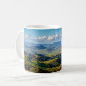 Aussicht von der Bergspitze aus Kaffeetasse (Vorderseite Links)