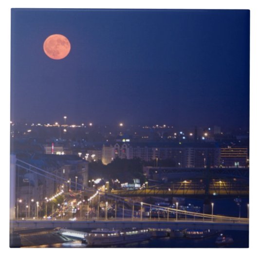 Aussicht von der Fischereizone neben Matyas Fliese (Vorderseite)