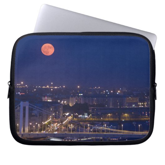 Aussicht von der Fischereizone neben Matyas Laptopschutzhülle (Vorderseite)