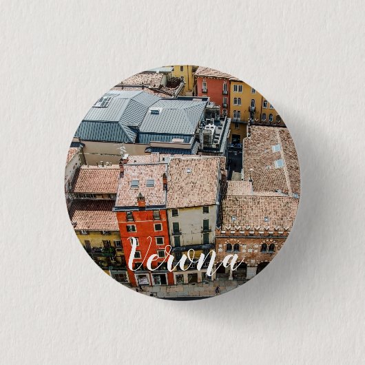 Aussicht von oben auf die bunten Fassaden der Gebä Button (Vorderseite)