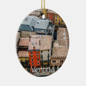 Aussicht von oben auf die bunten Fassaden der Gebä Keramik Ornament (Rechts)